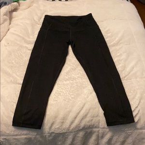 VS Knockout Cropped Leggings